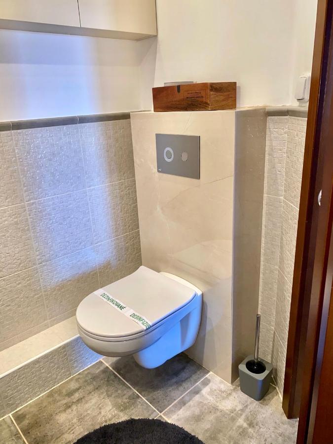 Apartman Rea Комарно Екстер'єр фото